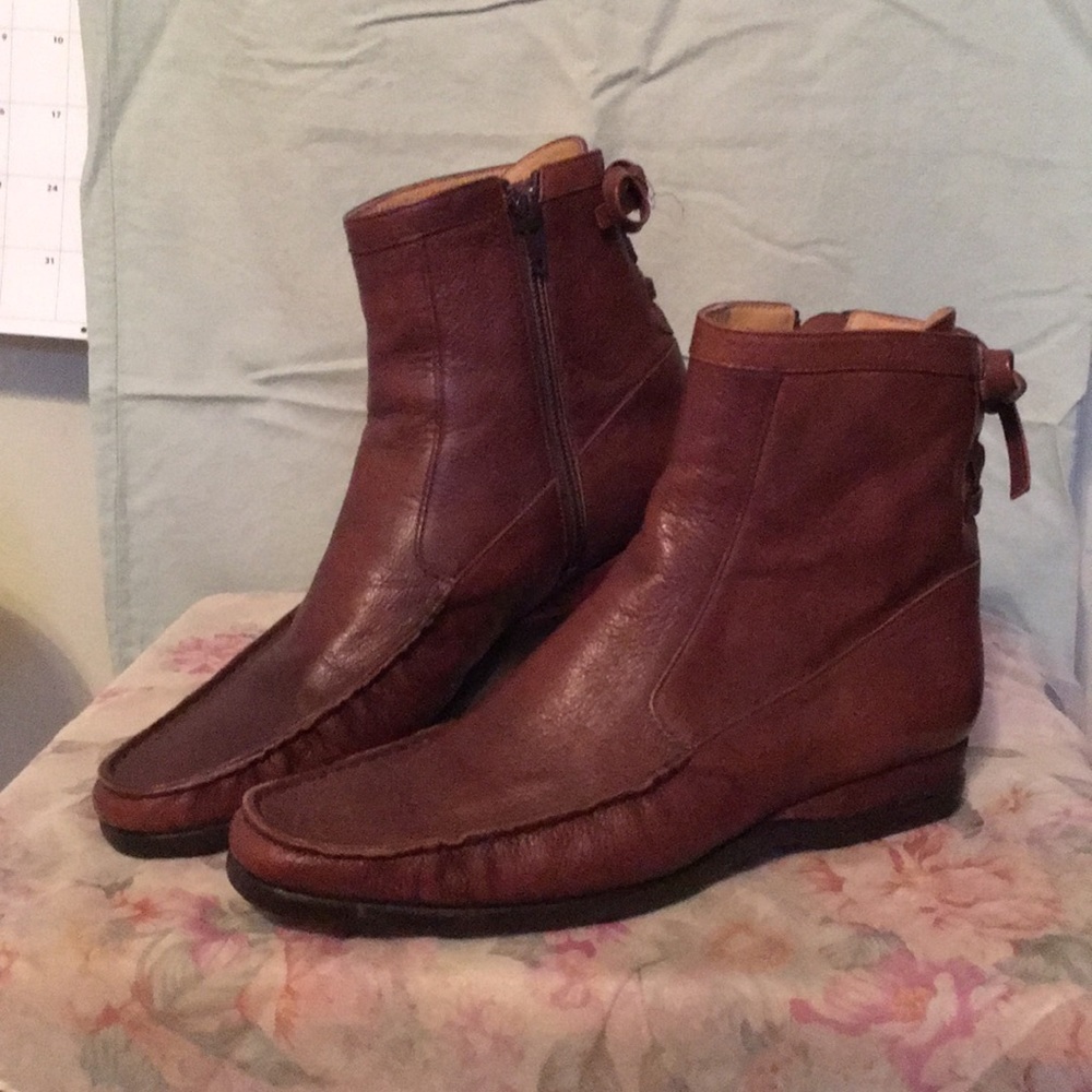 Ing Leather ankle boots